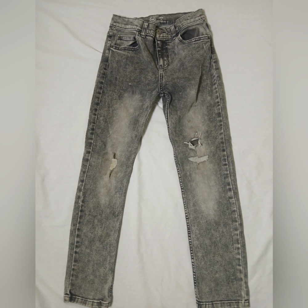 “Wonder Nation Boys Slim Fit Jeans Size 12 – Distressed Gray Denim”
